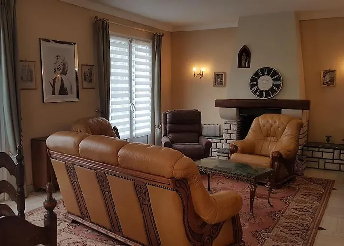 La Chatelaine 4 Epis